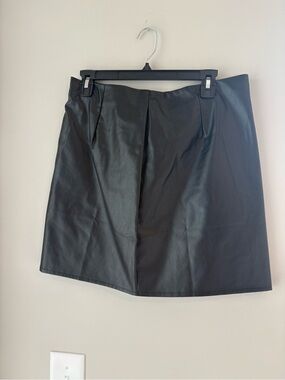 Lulu's Black Faux Leather Mini Skirt